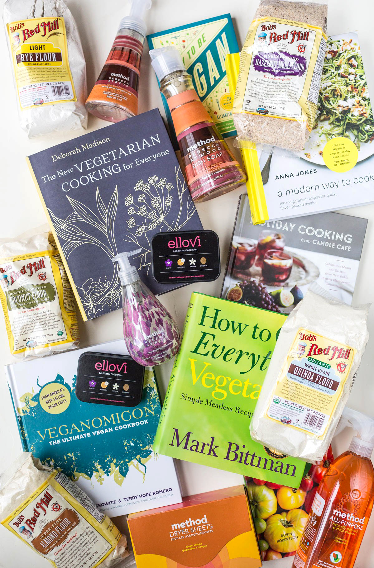 Vegetarian Gift Guide and A Vegetarian Holiday Giveaway