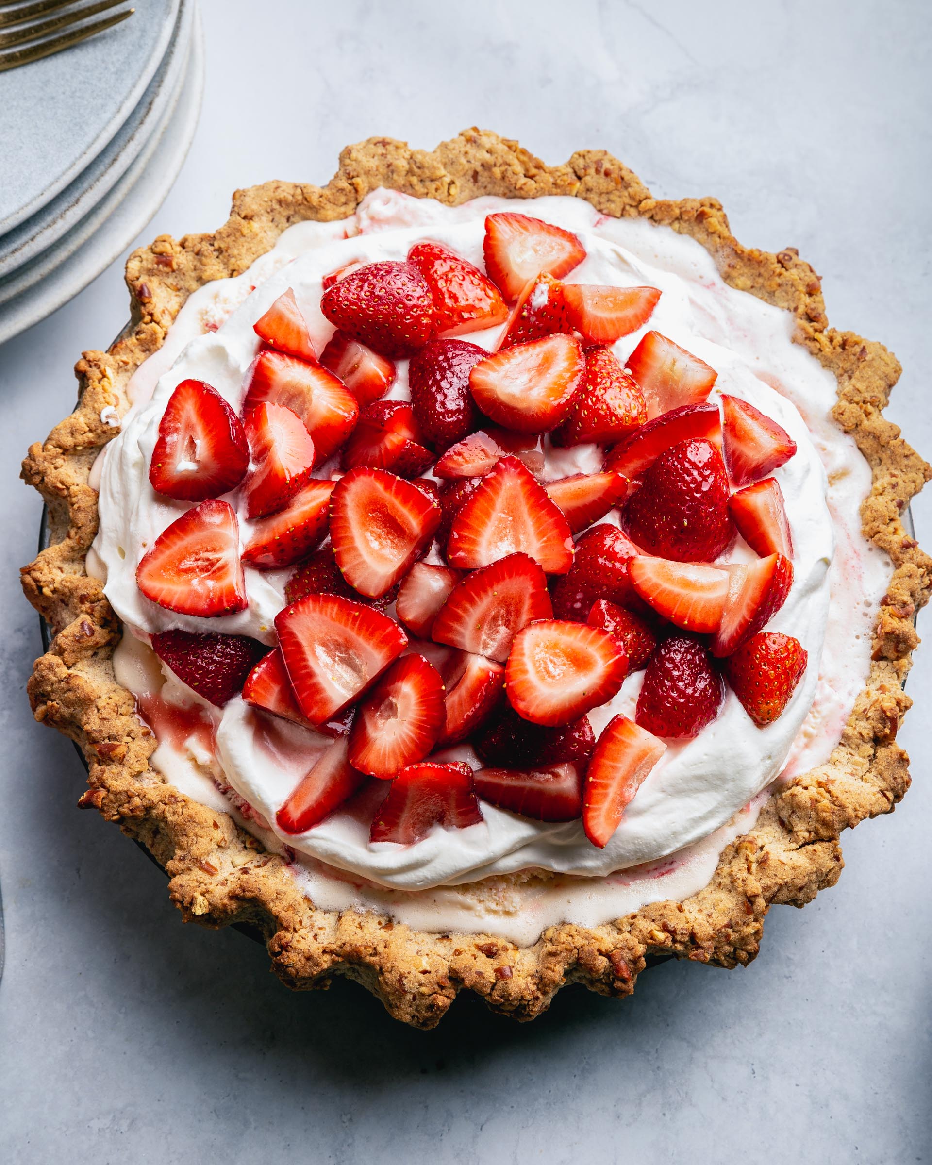 Strawberry Cheesecake Ice Cream Pie With A Pretzel Crust - Vegetarian 